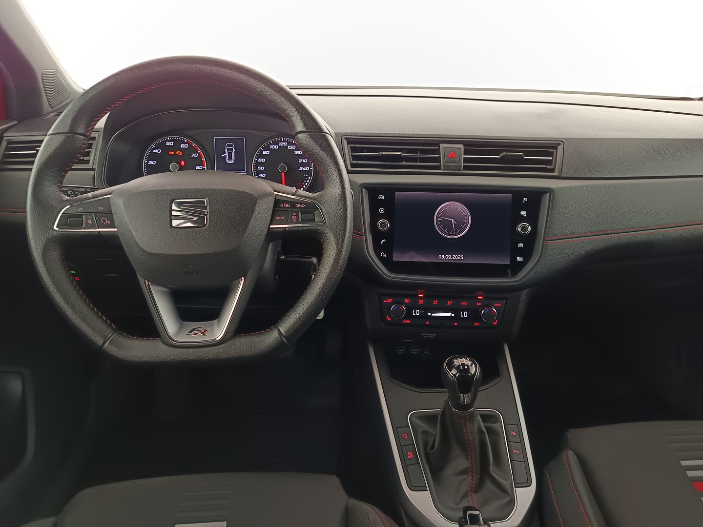 SEAT Arona FR TGI-Hybrid | Bild 15 von 33