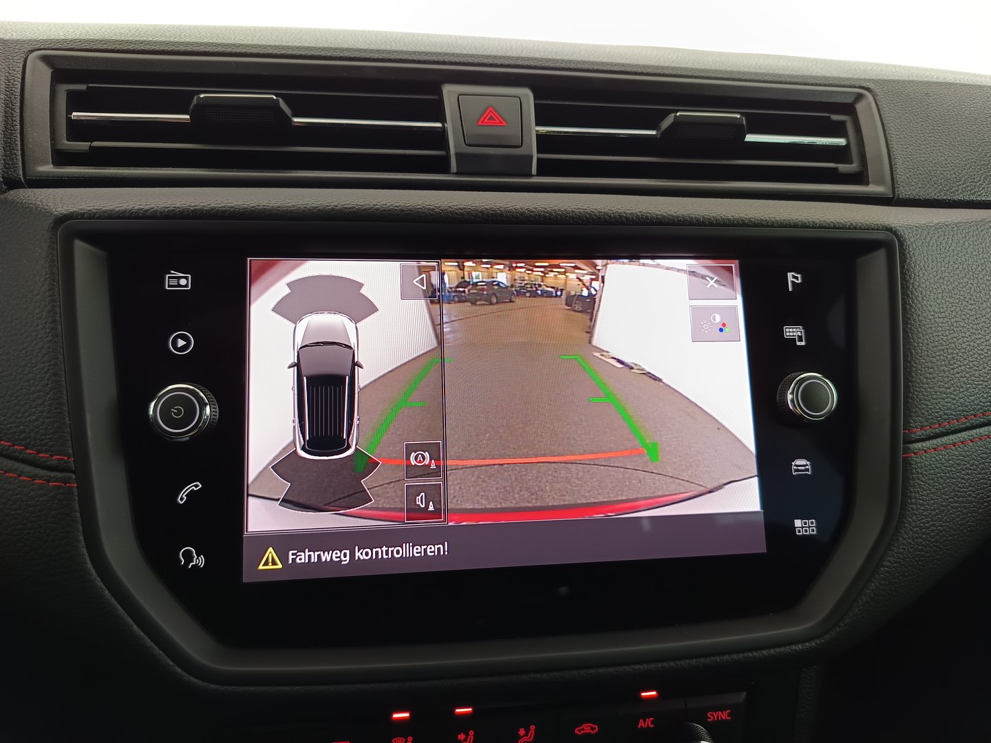SEAT Arona FR TGI-Hybrid | Bild 27 von 33