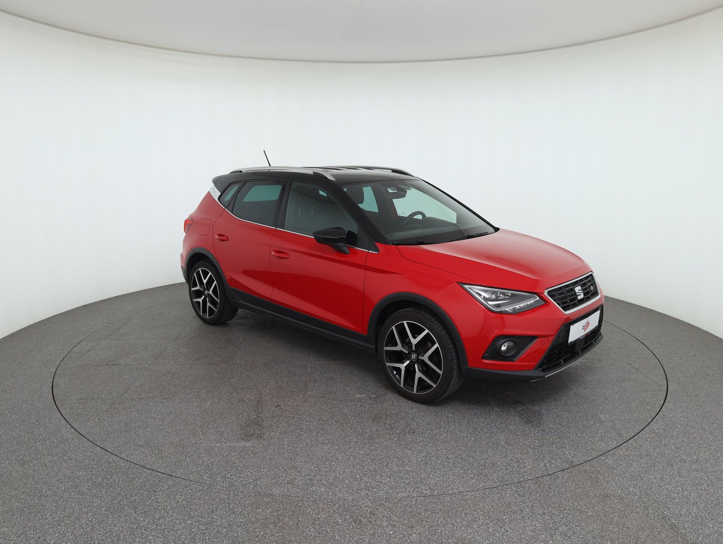 SEAT Arona FR TGI-Hybrid | Bild 4 von 33