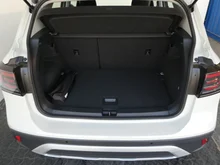 VW T-Cross 4Me TSI in Ascotgrau