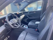 VW Tiguan Sport TDI 4MOTION DSG in Grenadillschwarz Metallic