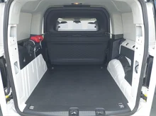 VW Caddy Flexible Maxi TSI in Candyweiß
