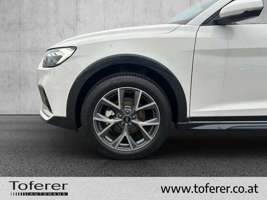 Bild eines A1 allstreet 30 TFSI intense