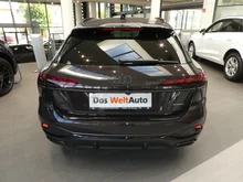 Audi A6 Avant e-hybrid quattro 270 kW in Madeirabraun Metallic