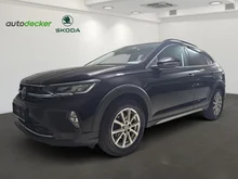 VW Taigo Life TSI in Deep Black Perleffekt