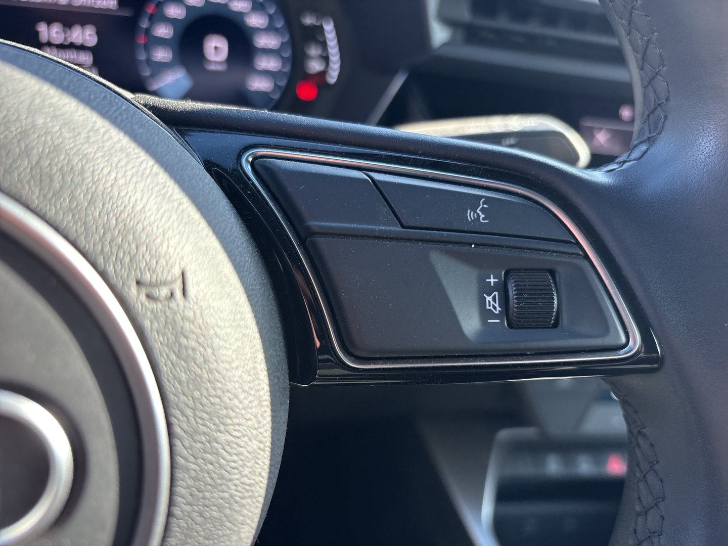 Audi A3 Sportback 30 TDI | Bild 12 von 18