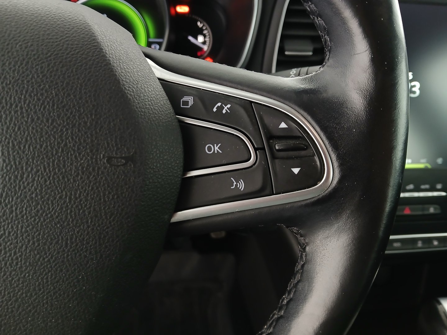 Renault Mégane Intens Energy TCe 130 EDC | Bild 17 von 27