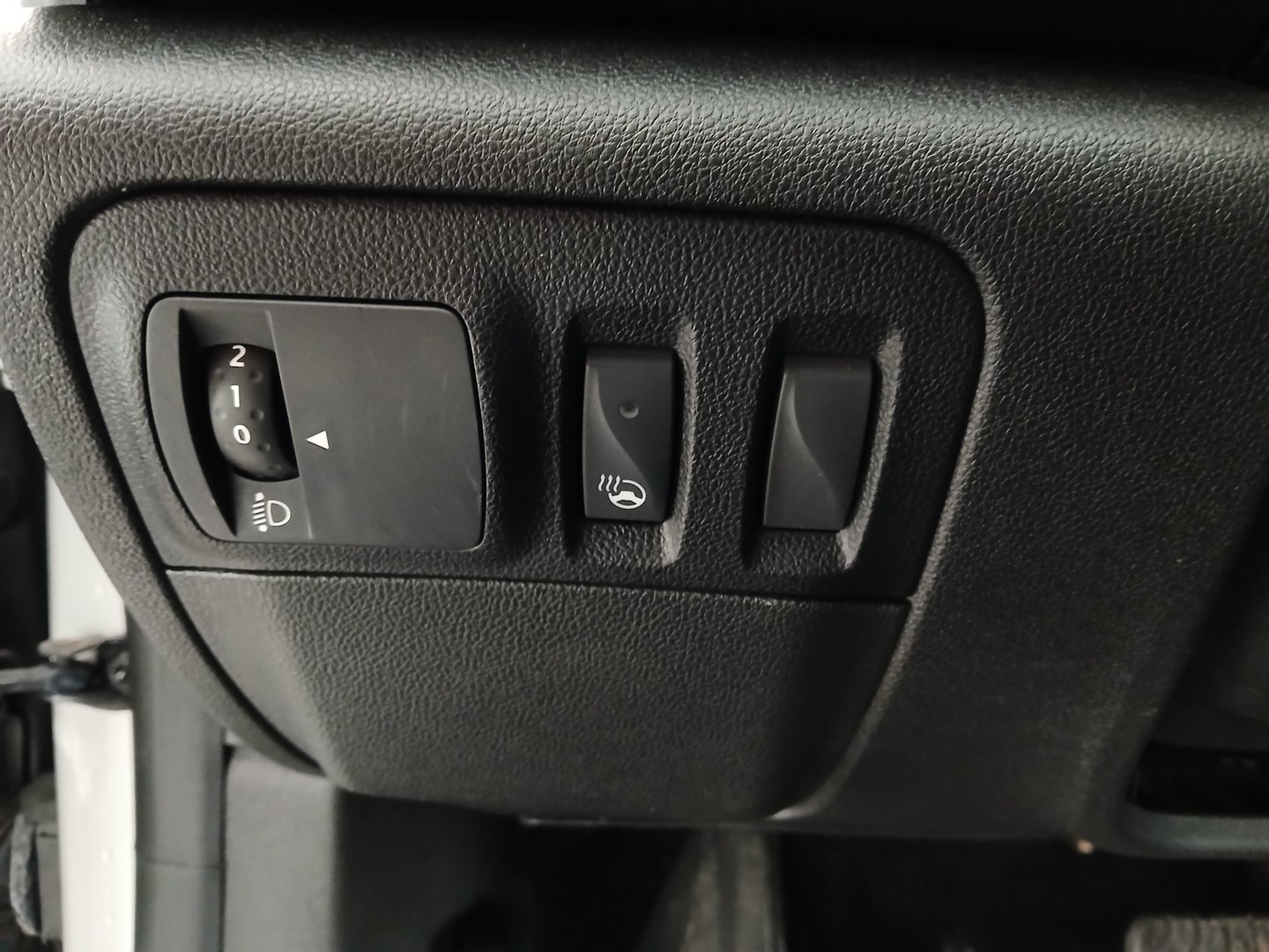 Renault Mégane Intens Energy TCe 130 EDC | Bild 12 von 27