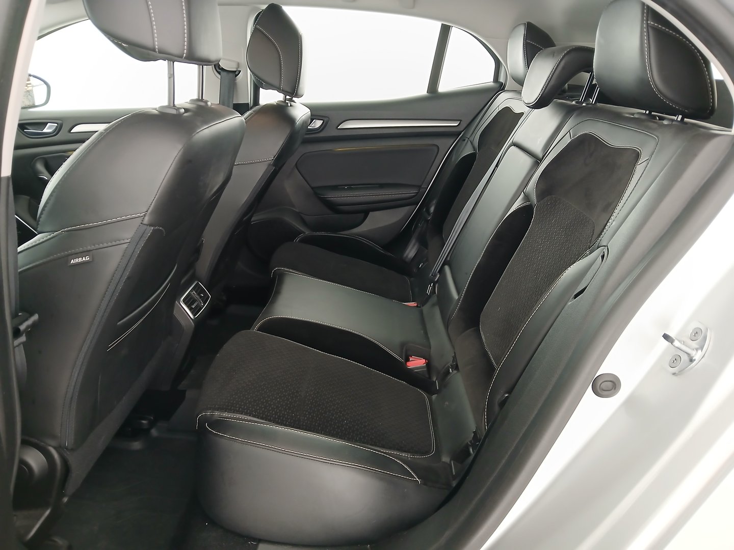 Renault Mégane Intens Energy TCe 130 EDC | Bild 24 von 27