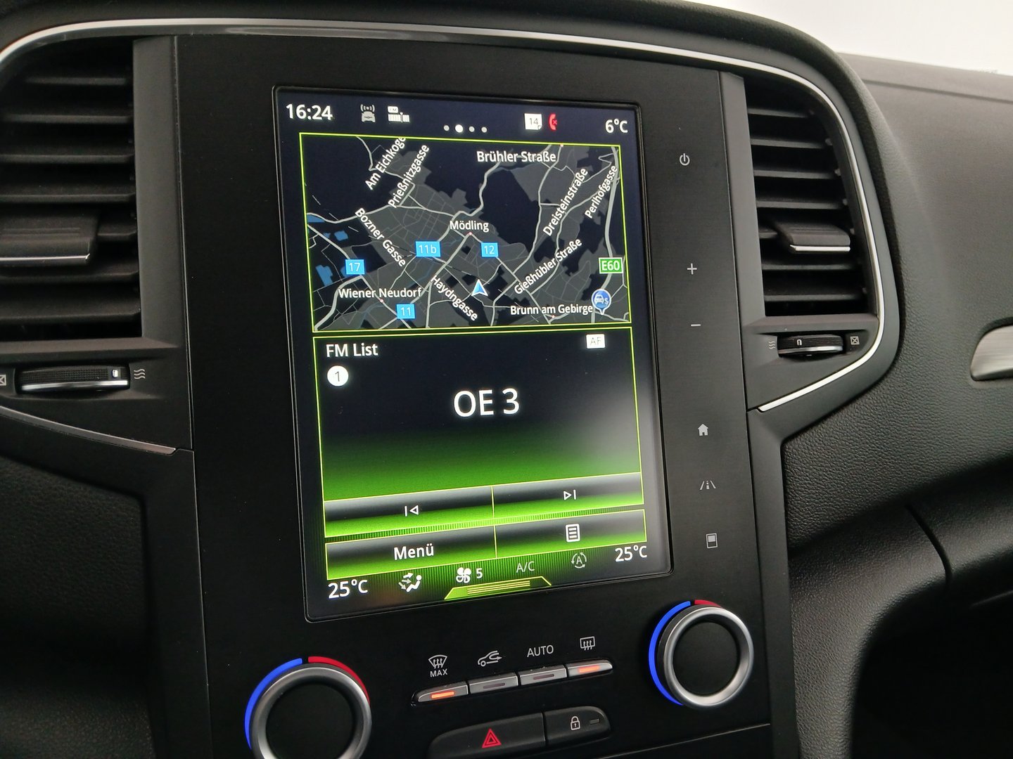 Renault Mégane Intens Energy TCe 130 EDC | Bild 18 von 27