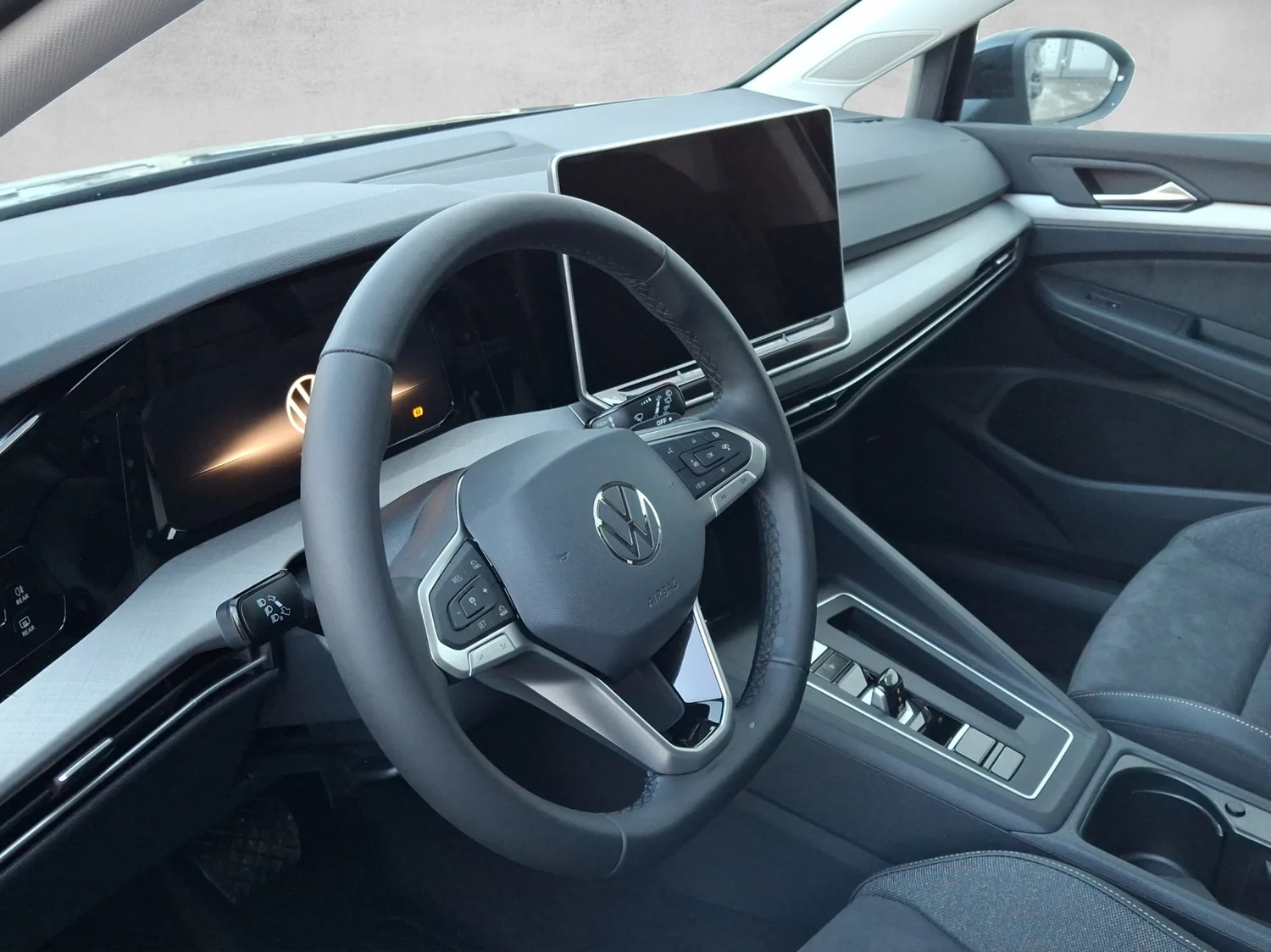 Bild eines Golf Rabbit mHEV DSG