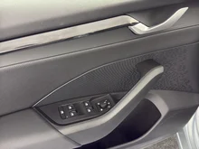 Škoda Octavia Combi Essence TSI in Smokey Diamond-Silber Metallic