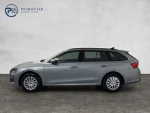 Škoda Octavia Combi Essence TSI in Smokey Diamond-Silber Metallic
