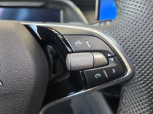 Škoda Octavia Combi Sportline TDI DSG in Race-Blau Metallic