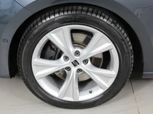 SEAT Leon SP Kombi FR 2.0 TDI DSG in Magnet-Grau Metallic