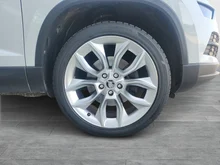 Škoda Karoq 4x4 Style SC TDI DSG in Moon-Weiß Metallic