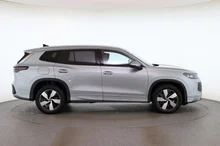 VW Tayron Friends eHybrid DSG 150kW in Oyster Silver Metallic