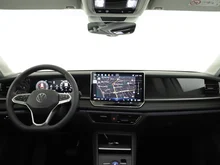 VW Tayron Friends eHybrid DSG 150kW in Oyster Silver Metallic