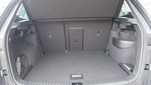 Škoda Karoq 4x4 Selection TDI DSG in Graphit-Grau Metallic