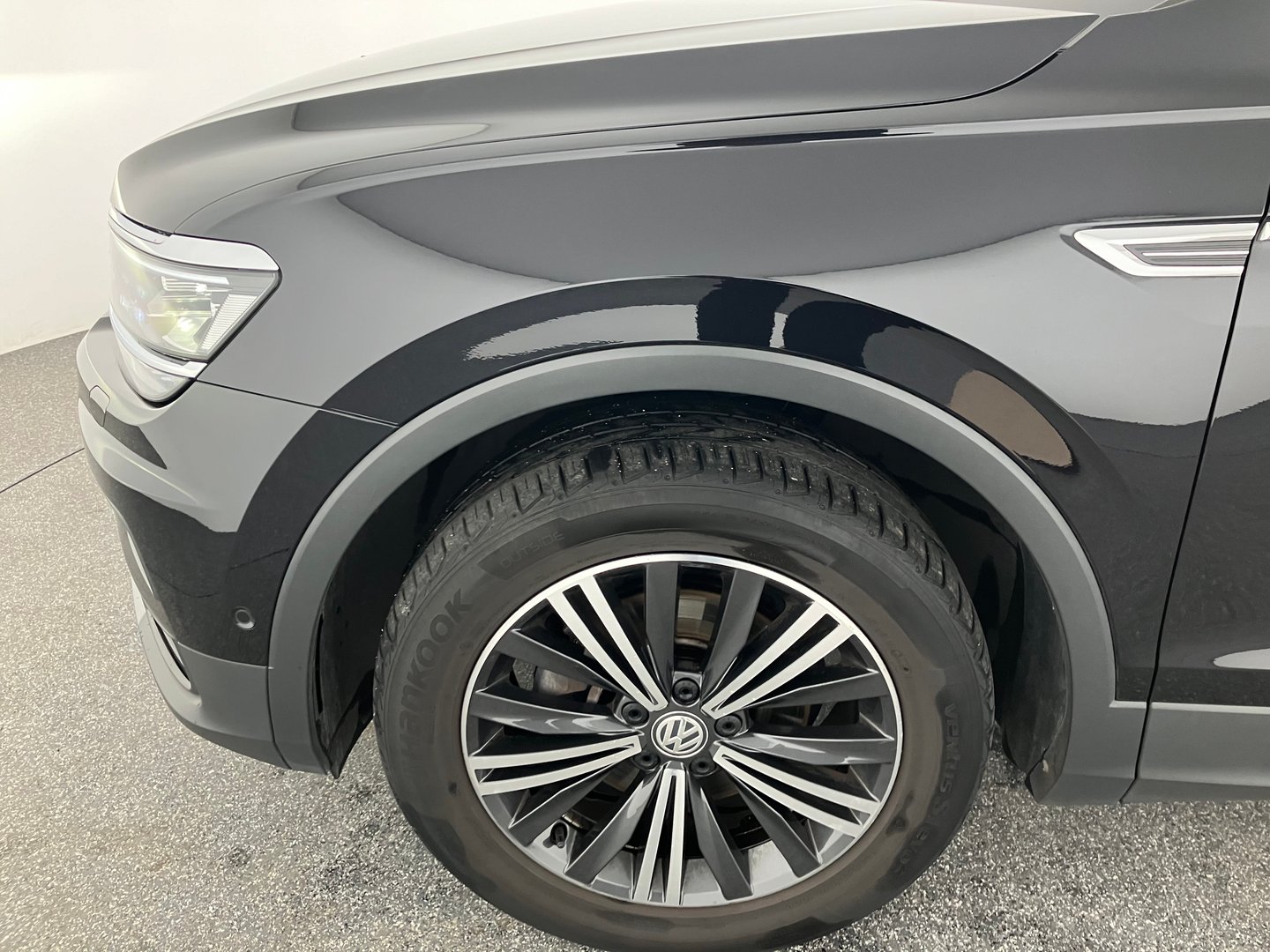 VW Tiguan Allspace Highline TSI OPF DSG | Bild 15 von 17