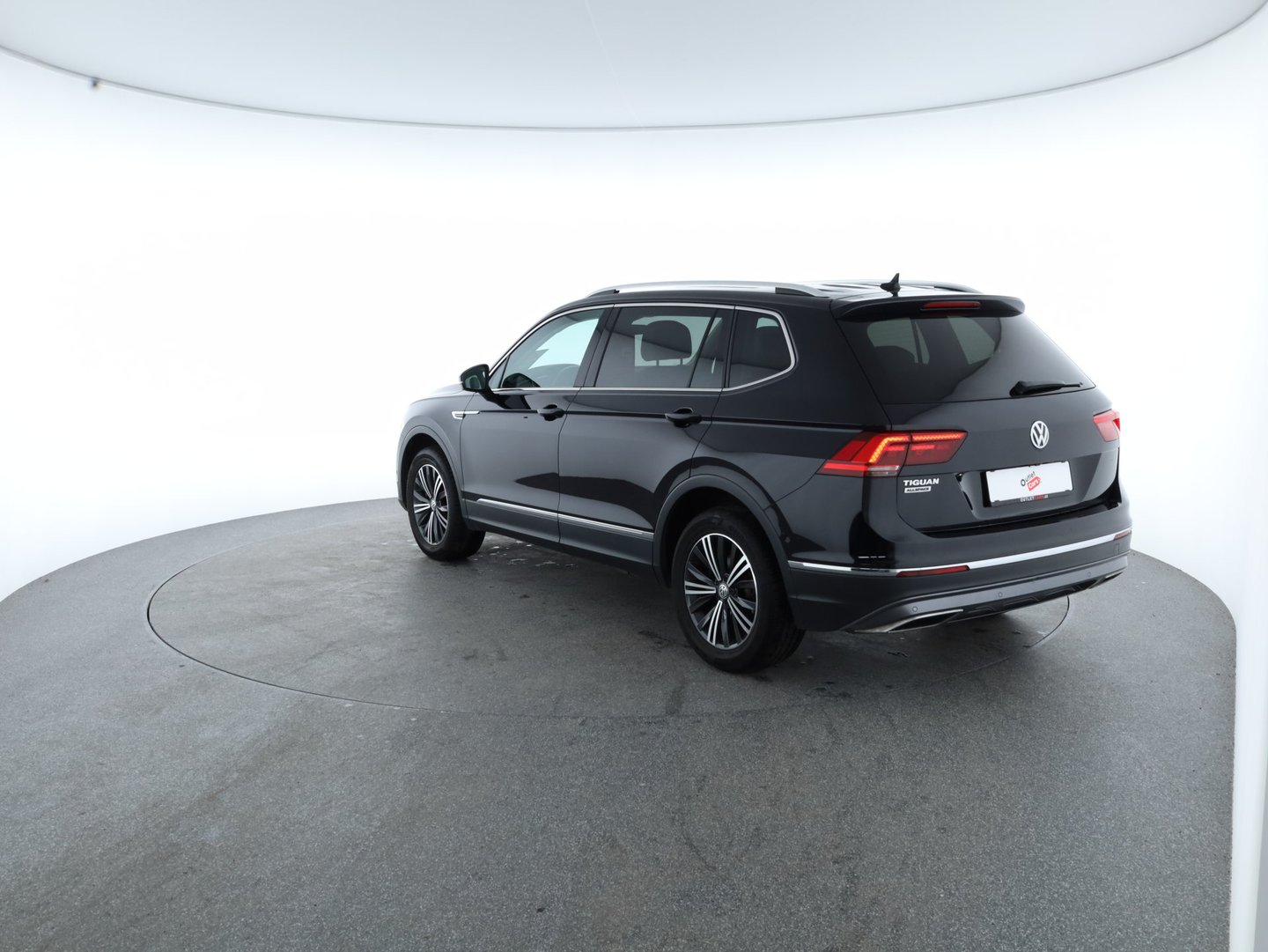 VW Tiguan Allspace Highline TSI OPF DSG | Bild 2 von 17
