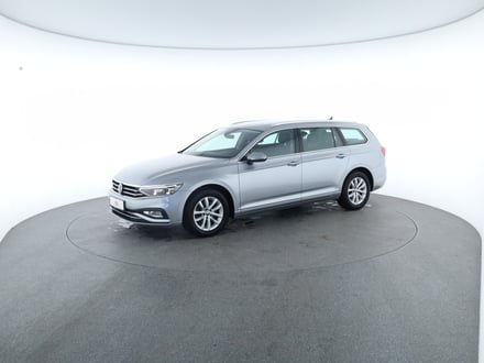 VW Passat Variant Business TDI DSG