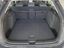 VW Golf Variant Life TSI in Uranograu