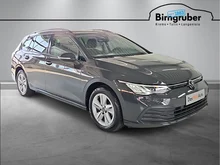 VW Golf Variant Life TSI in Uranograu