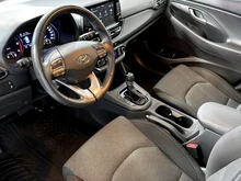 Hyundai i30 cw Feel Good in mittelgrau - metallic