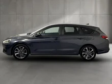 Hyundai i30 cw Feel Good in mittelgrau - metallic