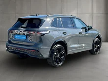 VW Tiguan Sport eHybrid DSG 150 kW in Delfingrau Metallic