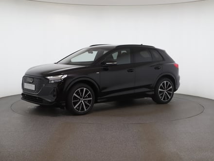 Audi Q4 55 e-tron quattro business