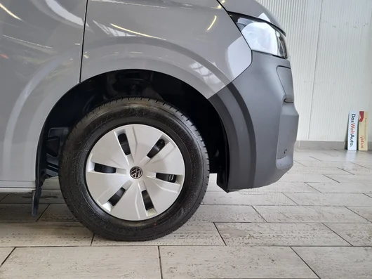 Bild eines e-Transporter Kastenwagen 160 kW