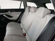 VW Passat Variant Business eTSI DSG in Grenadillschwarz Metallic