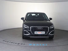 Audi Q2 35 TFSI intense in schwarz - metallic