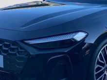 Audi A5 Limousine e-hybrid quattro 220 kW in Mythosschwarz Metallic
