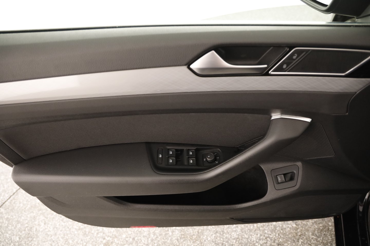 VW Passat Variant Business TDI DSG | Bild 3 von 22