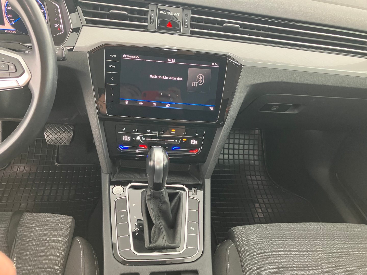 VW Passat Variant Business TDI DSG | Bild 12 von 22