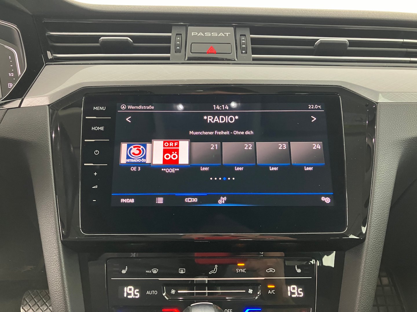 VW Passat Variant Business TDI DSG | Bild 14 von 22