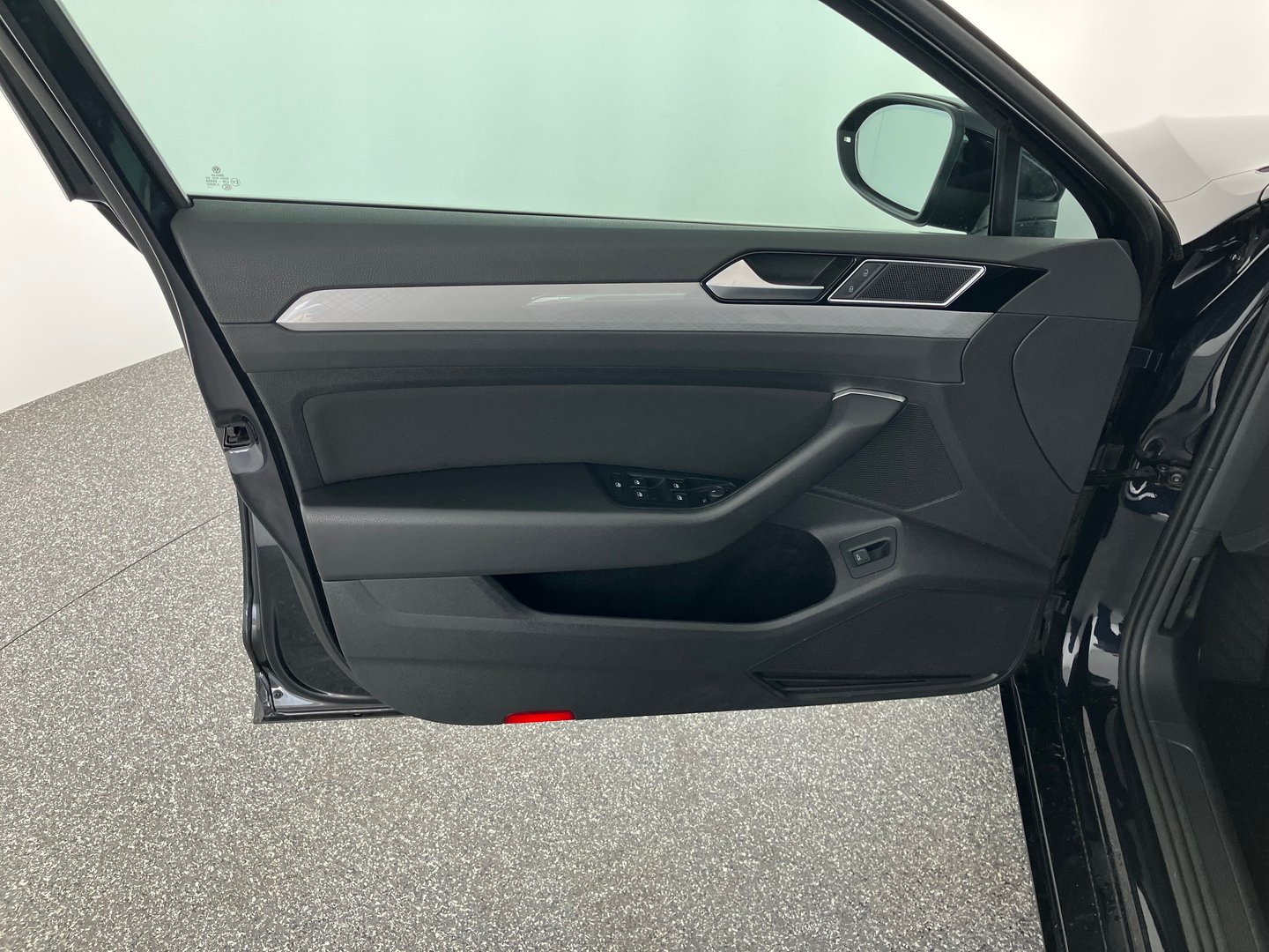 VW Passat Variant Business TDI DSG | Bild 4 von 22