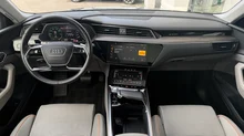 Audi e-tron 55 quattro advanced in Taifungrau metallic