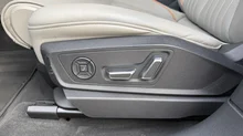 Audi e-tron 55 quattro advanced in Taifungrau metallic