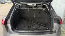 Audi e-tron 55 quattro advanced in Taifungrau metallic