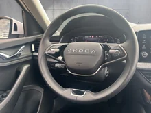 Škoda Kamiq Selection TSI in Moon-Weiß Metallic
