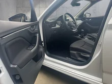 Škoda Kamiq Selection TSI in Moon-Weiß Metallic