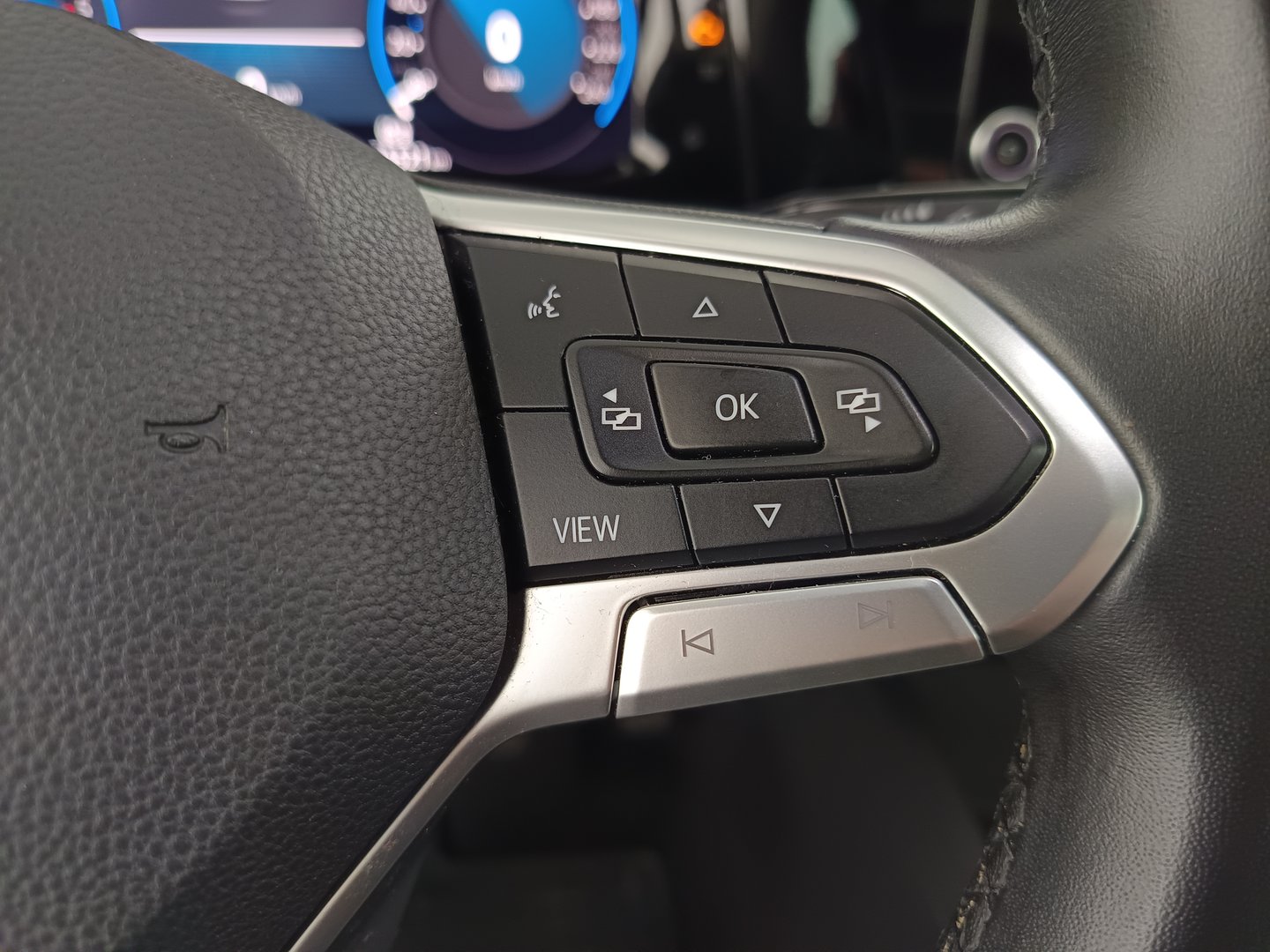 VW Golf Variant Life TDI | Bild 17 von 26