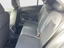 VW T-Roc R-Line eTSI DSG in Pure White Dach Black Uni