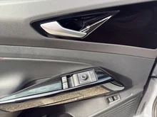 VW ID.4 GTX 4MOTION 250 kW Business -77 kWh in Mondsteingrau Dach schwarz