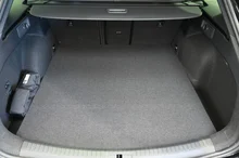 CUPRA Leon SP Kombi TRIBE e-HYBRID 150/204 in Nacht-Schwarz Metallic