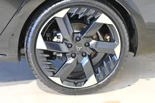 CUPRA Leon SP Kombi TRIBE e-HYBRID 150/204 in Nacht-Schwarz Metallic